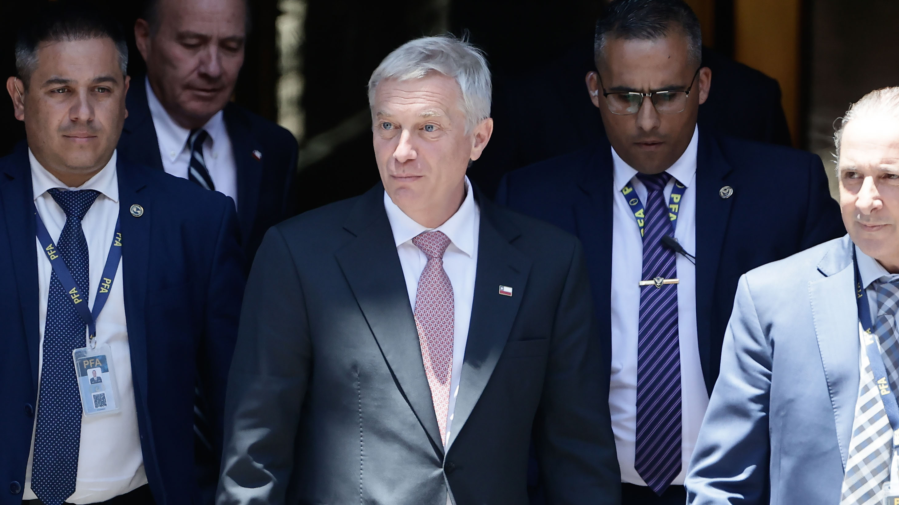 Indemnizaciones y carrera funcionaria: Los cambios en el empleo público y privado que se plantean para la era Kast 