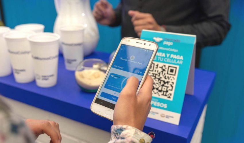 Pagos digitales suben 15%, pero transferencias aún tienen baja presencia en el comercio
