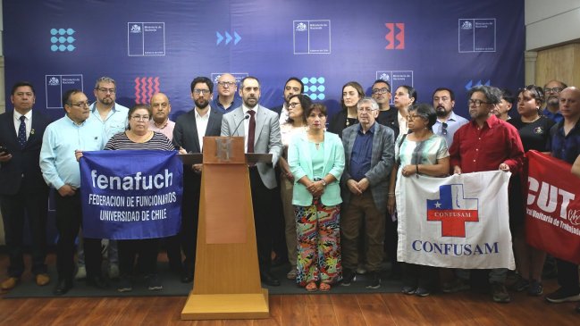 Derecha afirma que "el amarre es mucho más amplio" que lo hasta ahora descrito