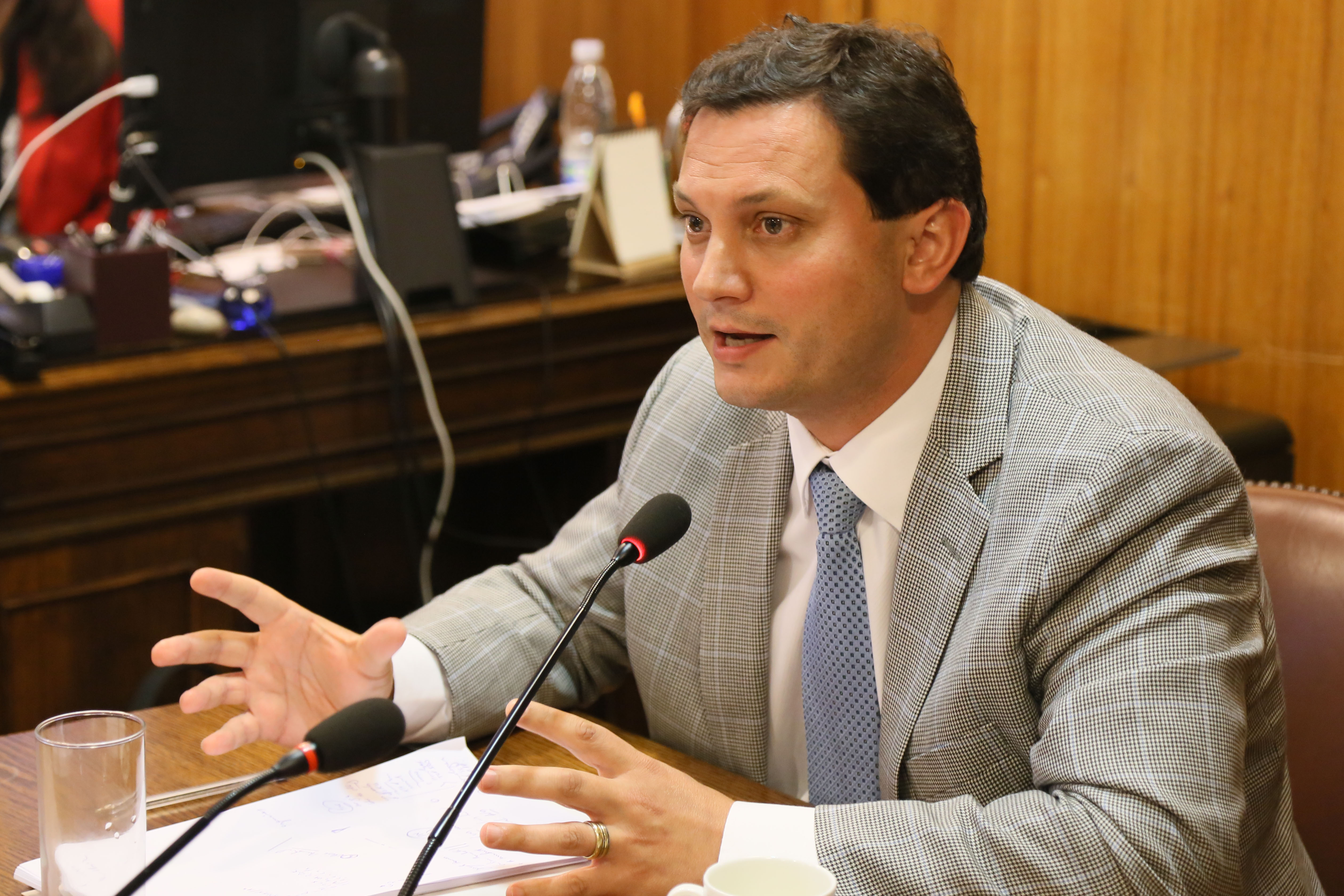 Enrique Van Rysselberghe: “Las cifras justifican que las Fuerzas Armadas se mantengan protegiendo a nuestros compatriotas”
