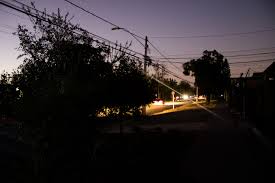 SEC anuncia dos nuevas multas por mega apagón de hace un año y total de sanciones supera los $29 mil millones  