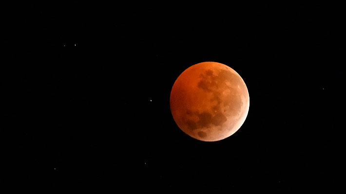 La NASA divulgó horarios y lugares para observar el eclipse lunar: Dónde se verá mejor en Chile  