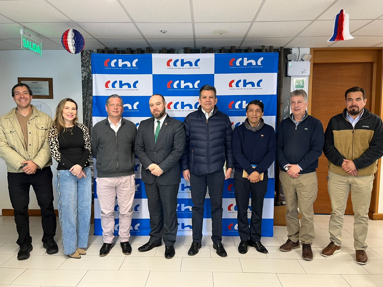 Exploran oportunidades para posicionar al Biobío como polo de la nueva industria minería