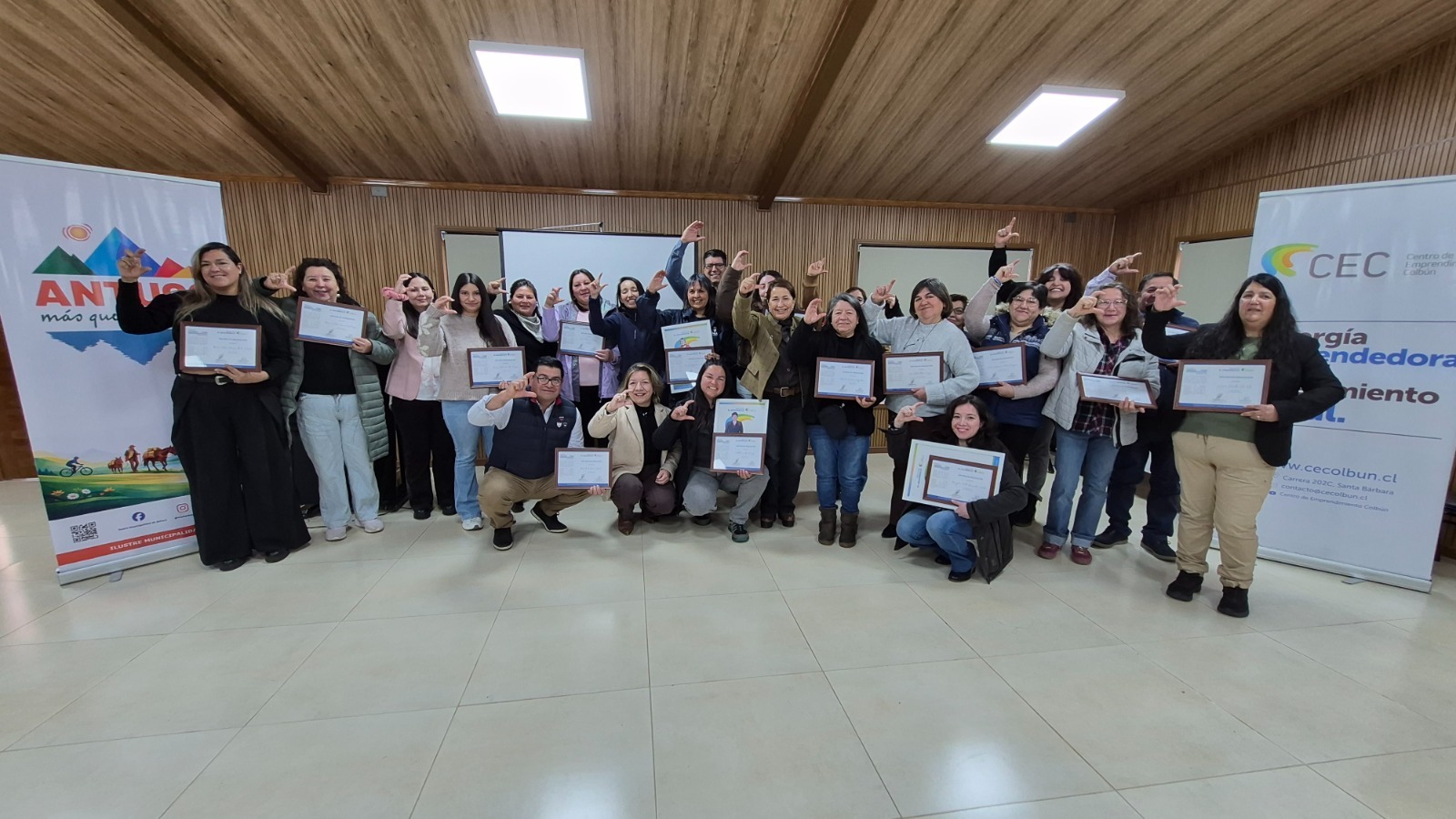 Desarrollo Territorial: Programa Energía para emprendedores capacitó a 33 personas y premió 6 iniciativas con fondos para fortalecer sus negocios