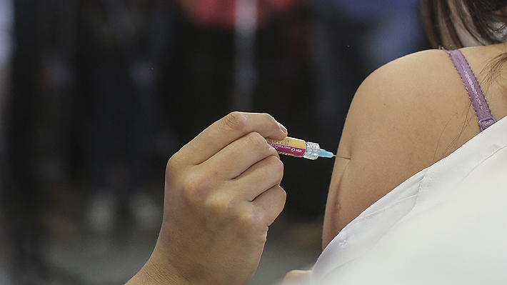 Metaanálisis confirma que la vacuna contra el VPH previene el cáncer de cuello de útero y es segura  