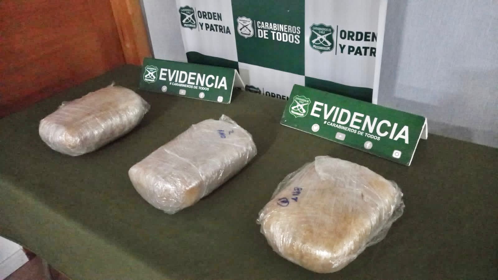 Un detenido y más de tres kilos de droga, fue el saldo de un nuevo operativo de Carabineros en Cabrero