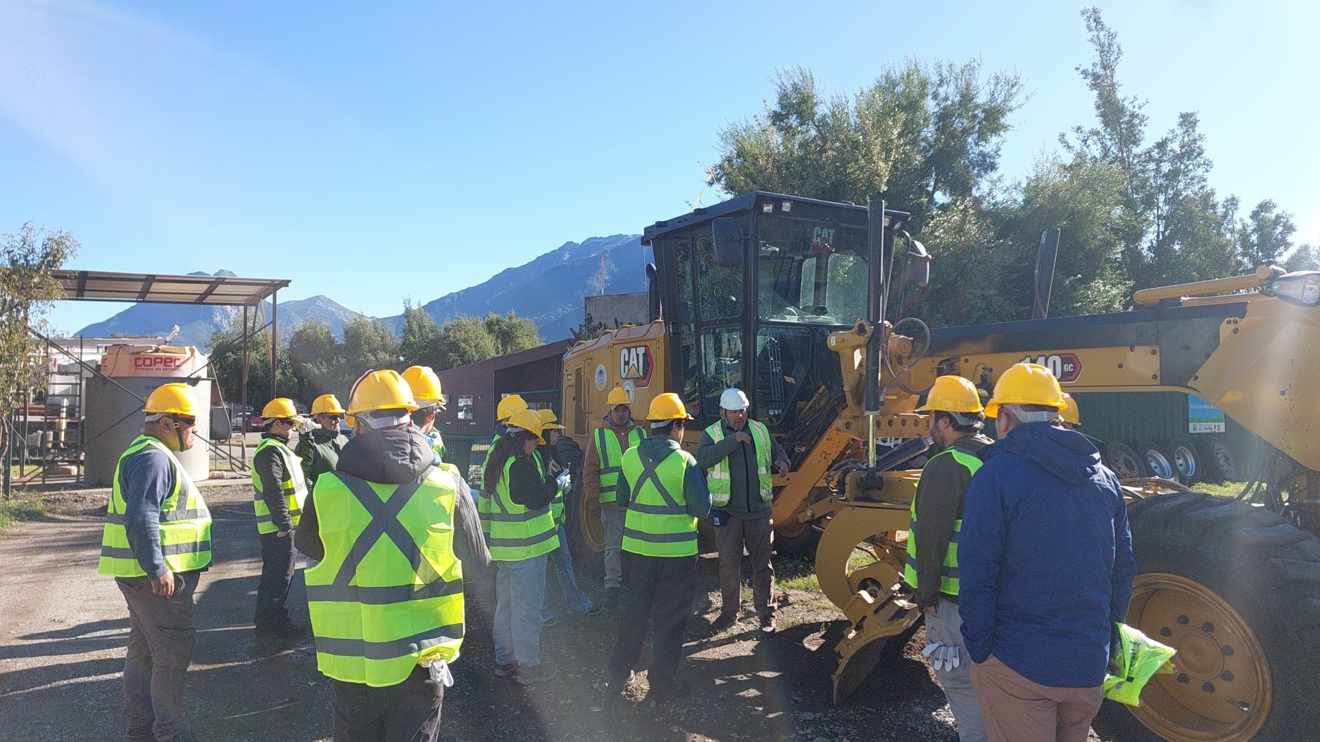 Alto Biobío: Curso de maquinaria pesada avanza a su etapa práctica