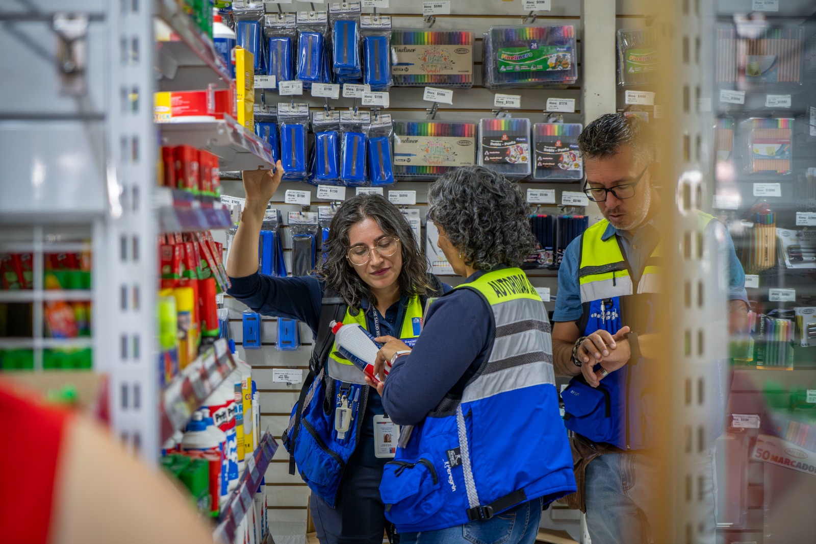 Autoridad Sanitaria Fiscaliza Librerías y promueve la adquisición de Útiles Escolares Seguros 