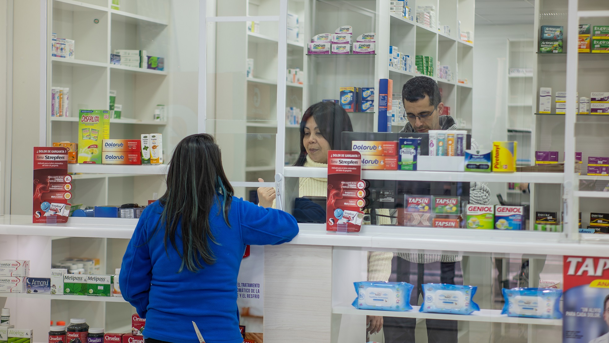 97 fiscalizaciones se han realizado este año en la región del Biobío para controlar productos farmacéuticos