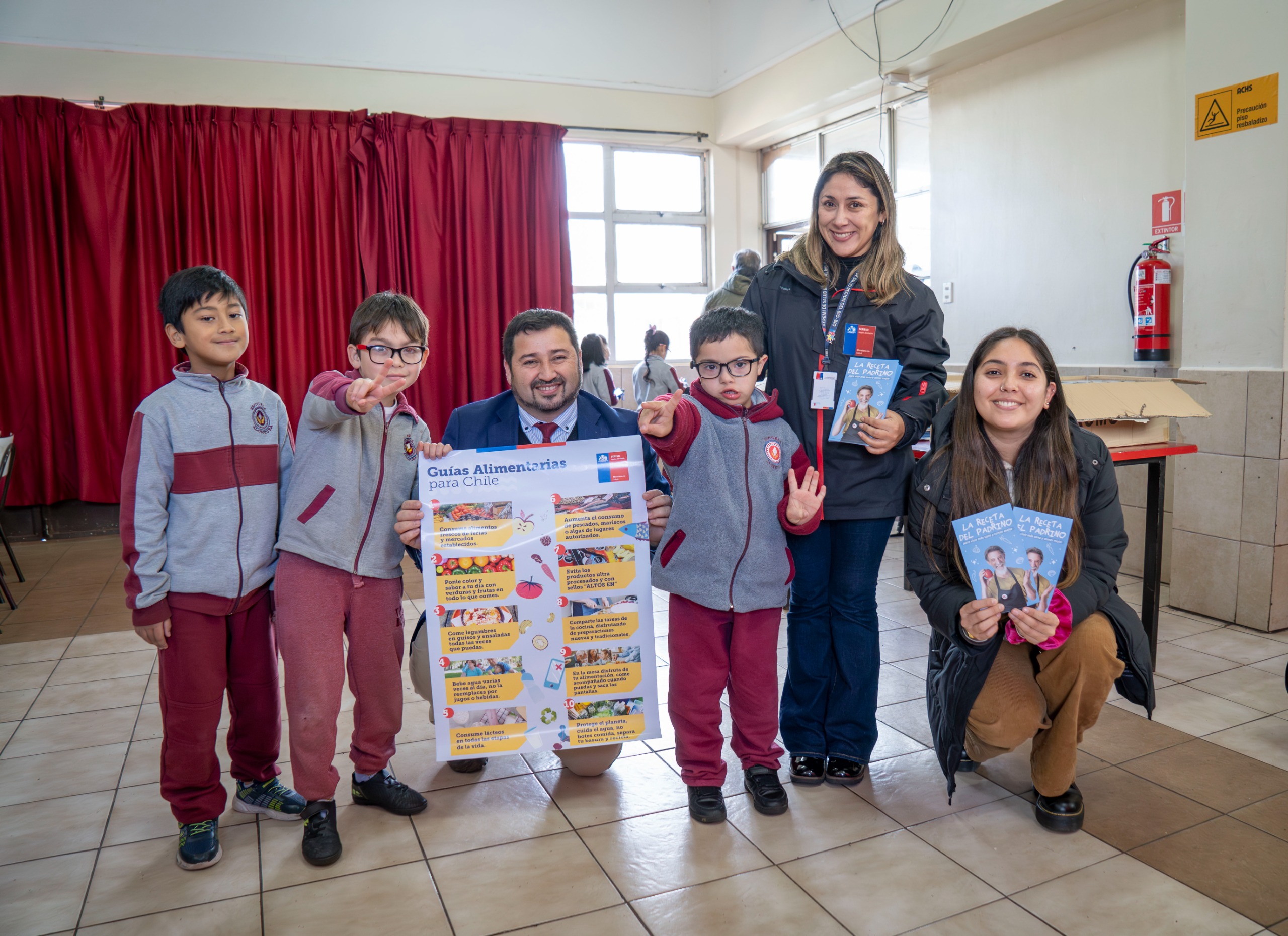 800 niños y niñas han aprendido hábitos saludables a través de 24 funciones de obra de teatro en Biobío