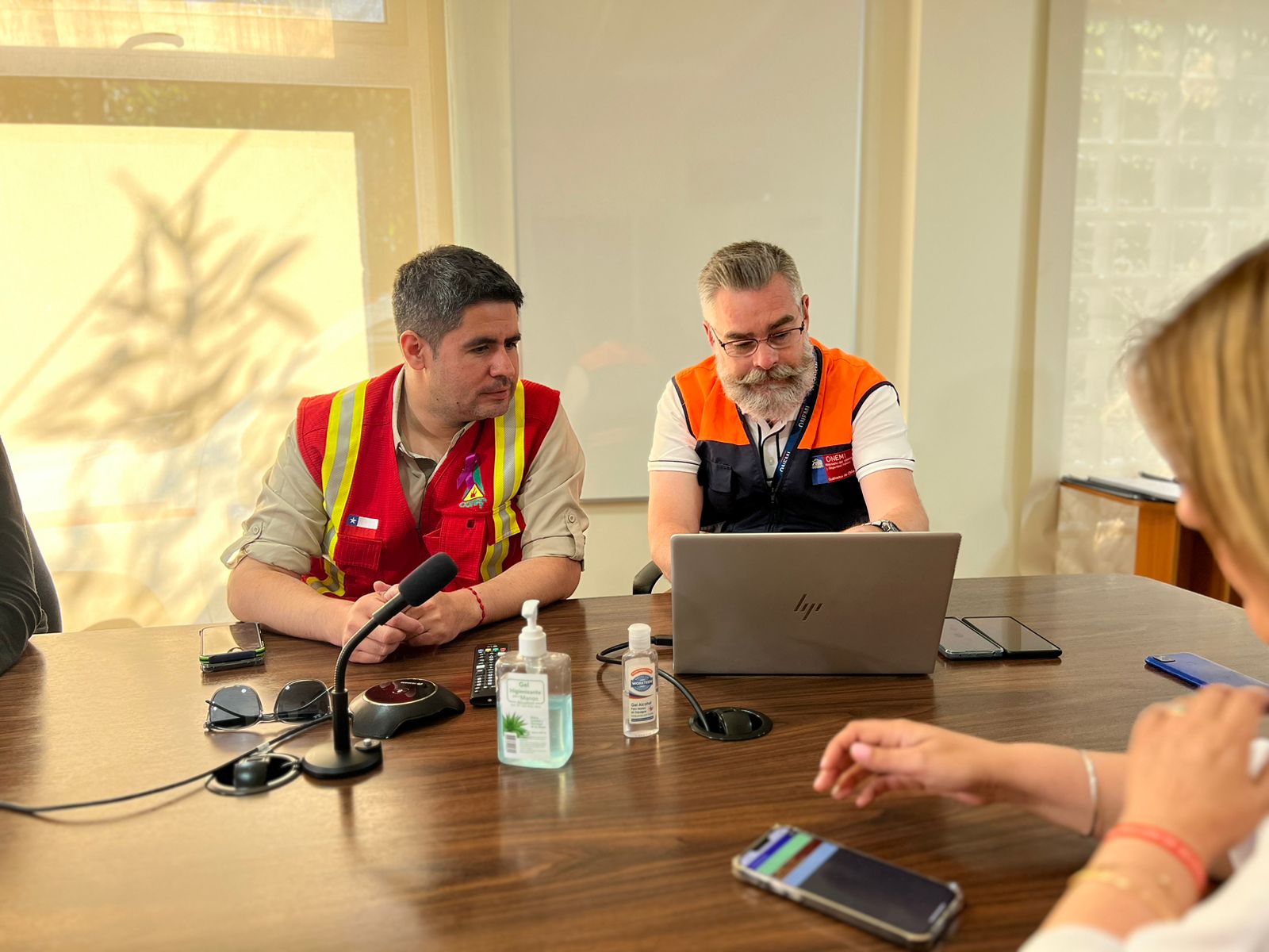 Autoridades refuerzan mensaje que prevenir un incendio forestal es más fácil que combatirlo