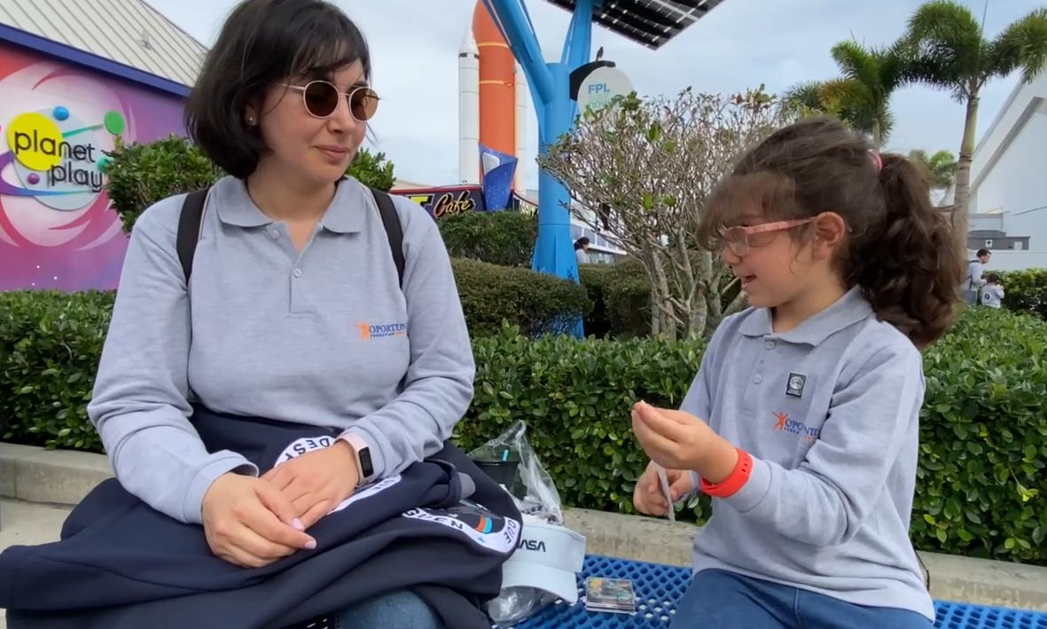 Estrenan documental que muestra la experiencia de niña del Biobío que viajó a la NASA