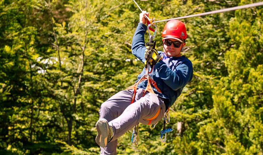 Senado revisará ley para reactivar turismo y atraer visitantes