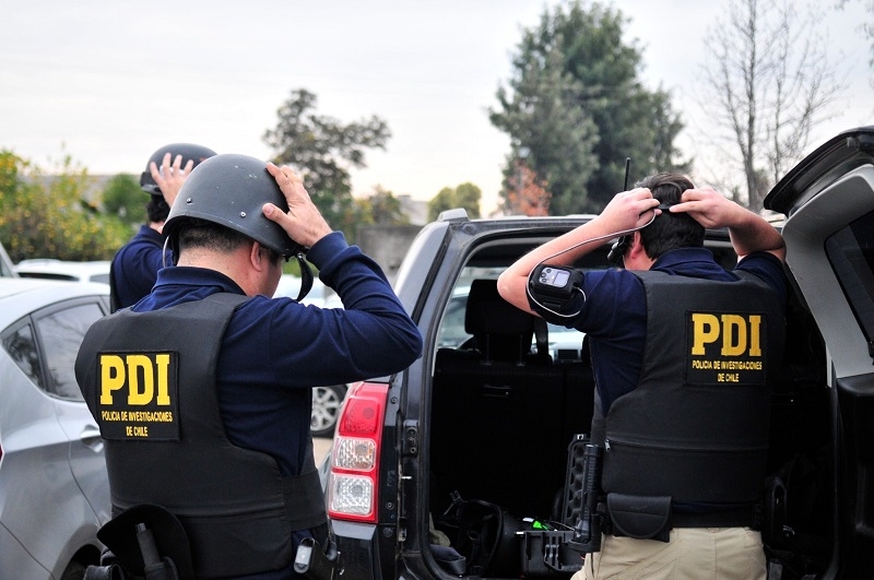 PDI detuvo a 2 personas y decomisó diversas drogas en Villa Los Profesores de Los Ángeles