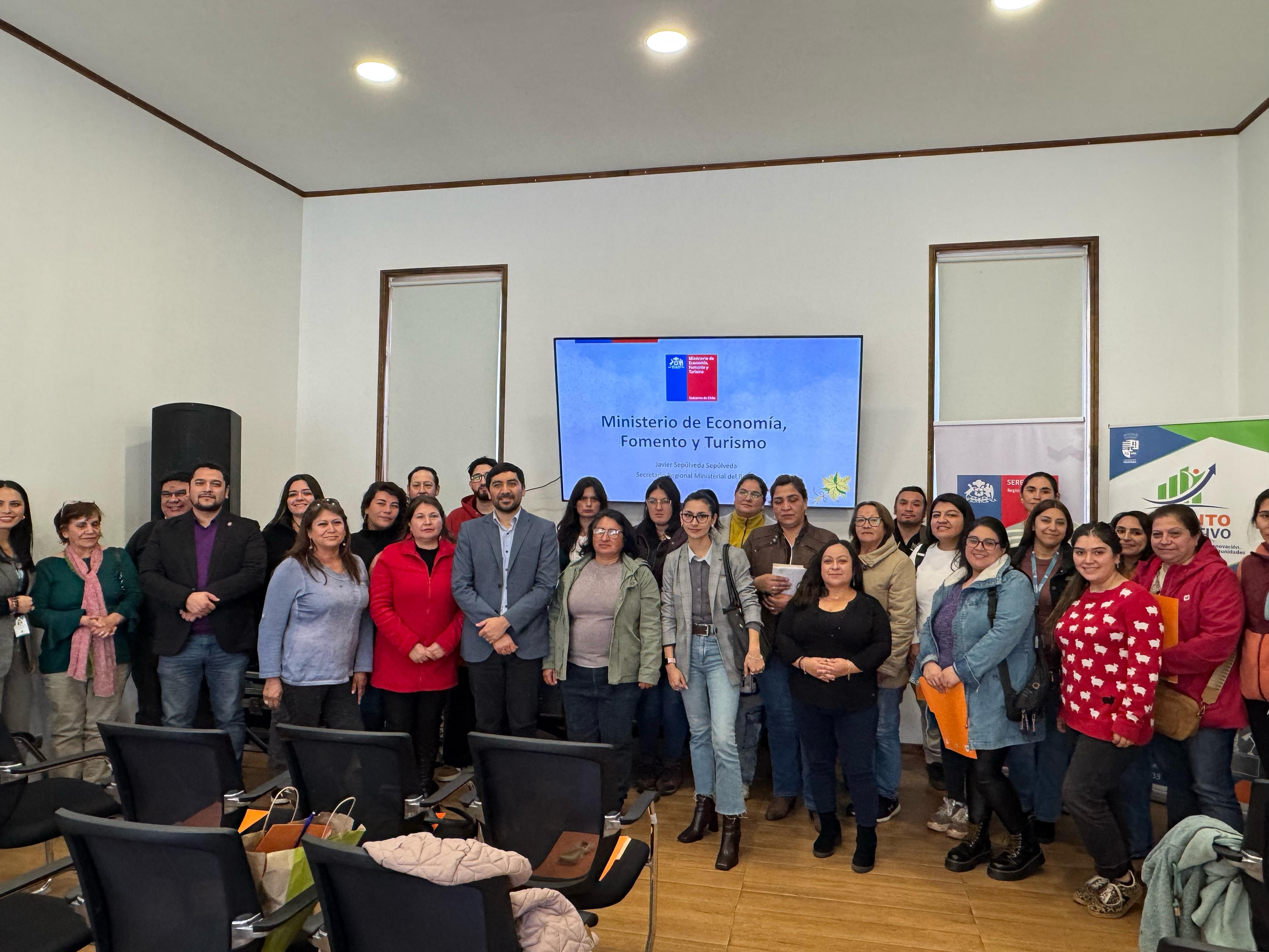 Promueven la formalización de emprendimientos en Mulchén, con charla sobre beneficios y oportunidades