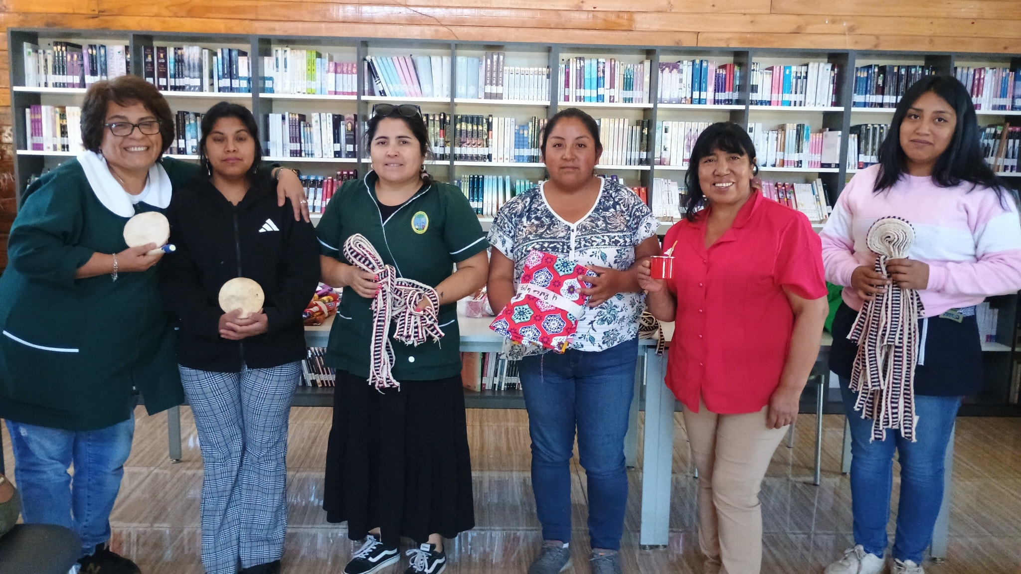 Alto Biobío fortalece la enseñanza de la Lengua Mapuche con entrega de material educativo