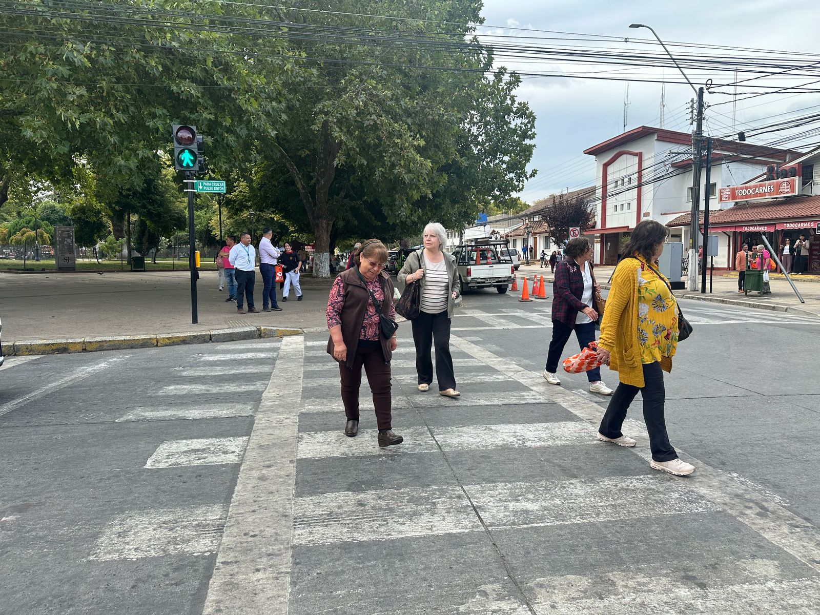 Seremi de Transportes y Municipalidad de Yumbel inauguran los primeros semáforos de la comuna